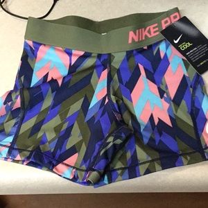 Girls size medium drifit Nike shorts
